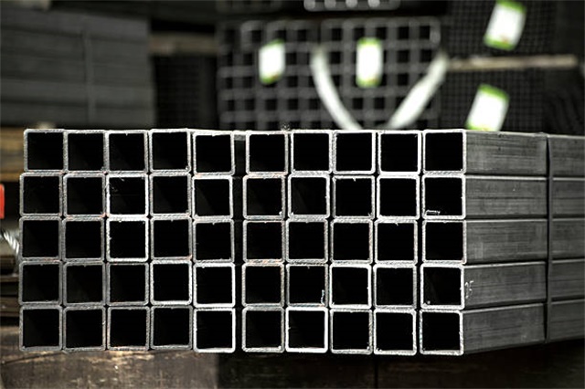 丰城<font style='color:red'>Q355B无缝方管</font>促销价格